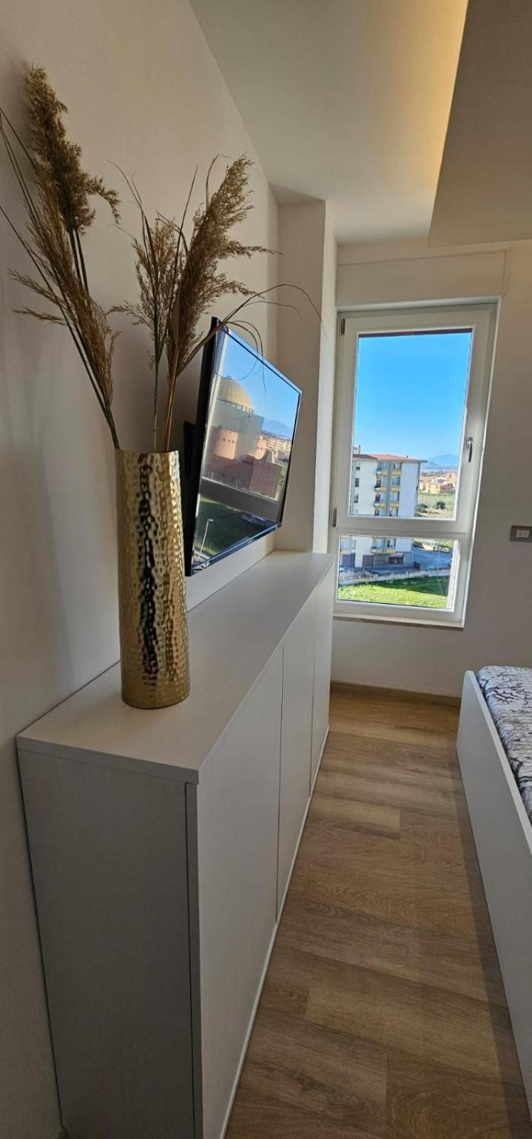 Happy Holiday Apartament Куарту-Сант'Элена Экстерьер фото