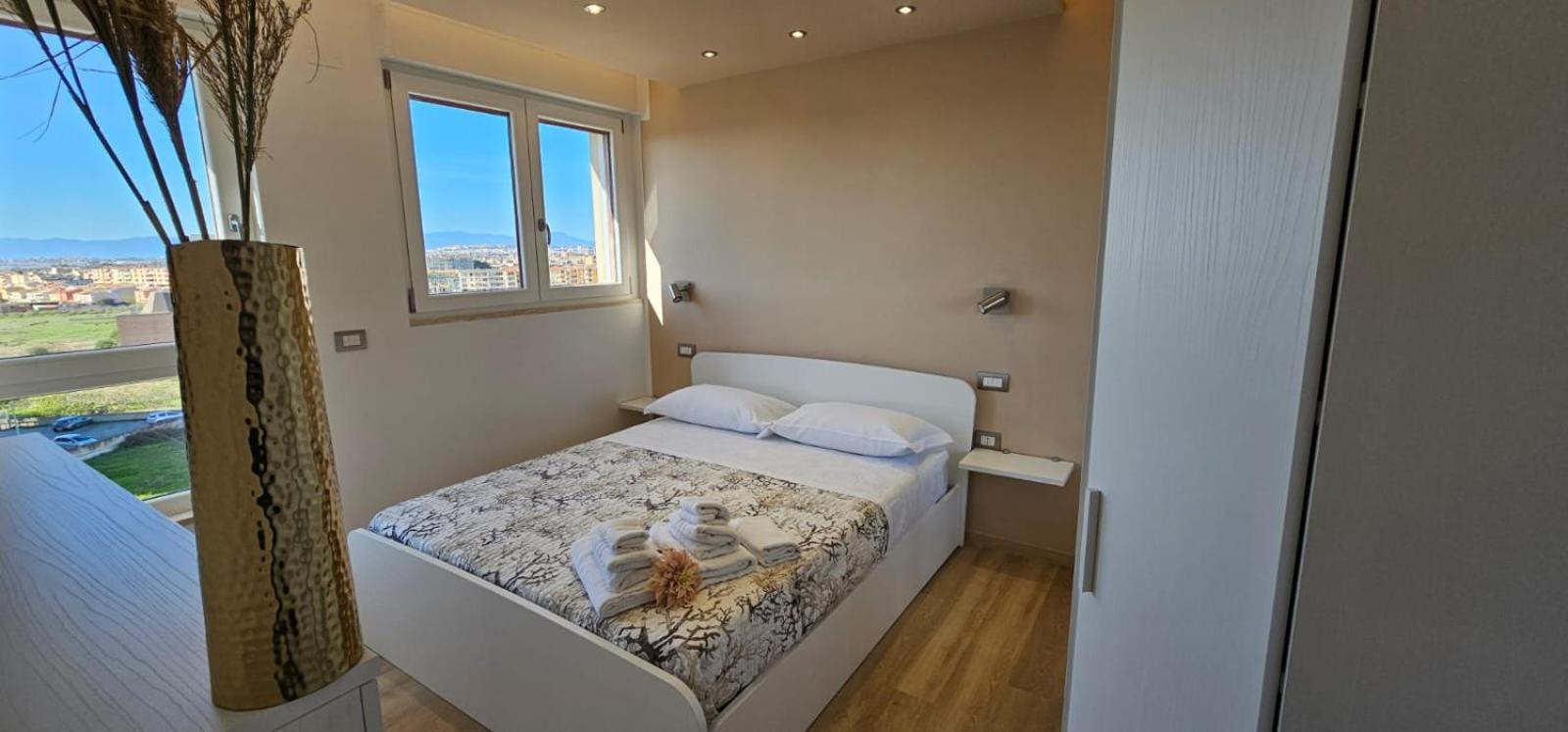 Happy Holiday Apartament Куарту-Сант'Элена Экстерьер фото